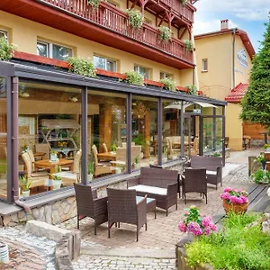 Aparthotel Pod Szrenica, Sklářská Poruba